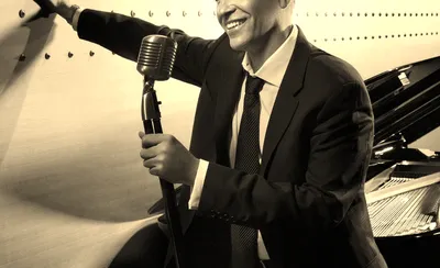 Brian Stokes Mitchell