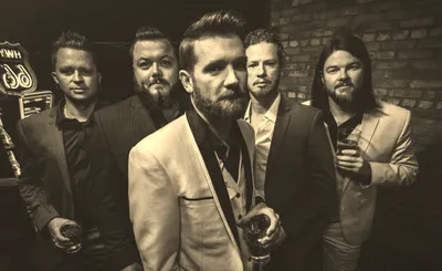 Hinder