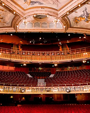 Paris Ballet: Cinderella